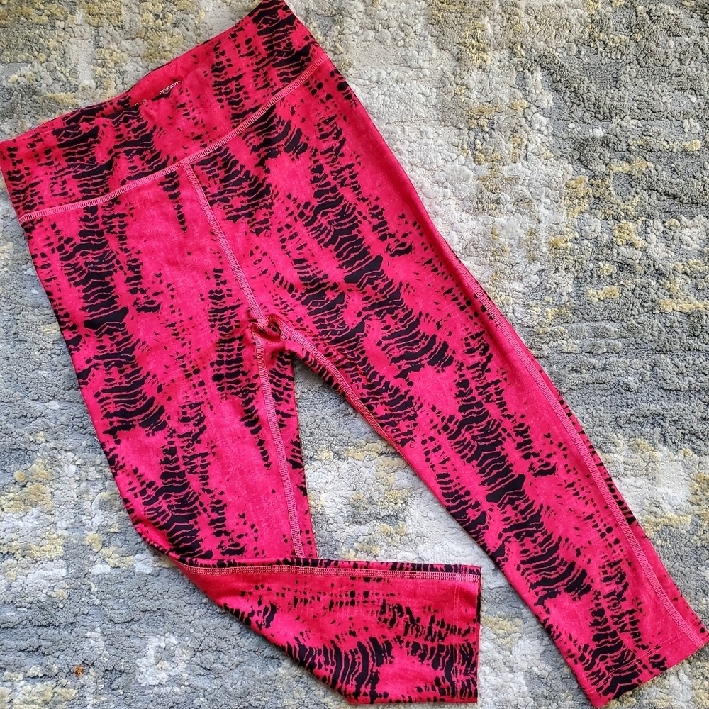 Under Armour Compression Capris - Picture 13 of 14